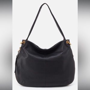 HOBO Fern Hobo bag in black pebbled leather